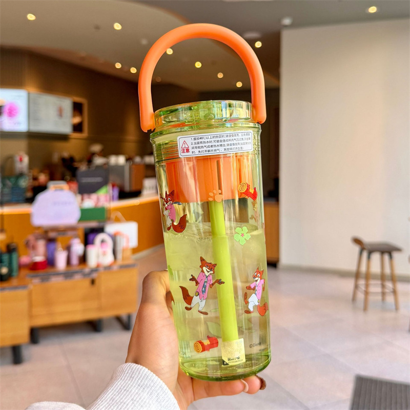 كوب ماء للأطفال من X&W Zootopi - مراجعة Xin Sports Equipment وسعره