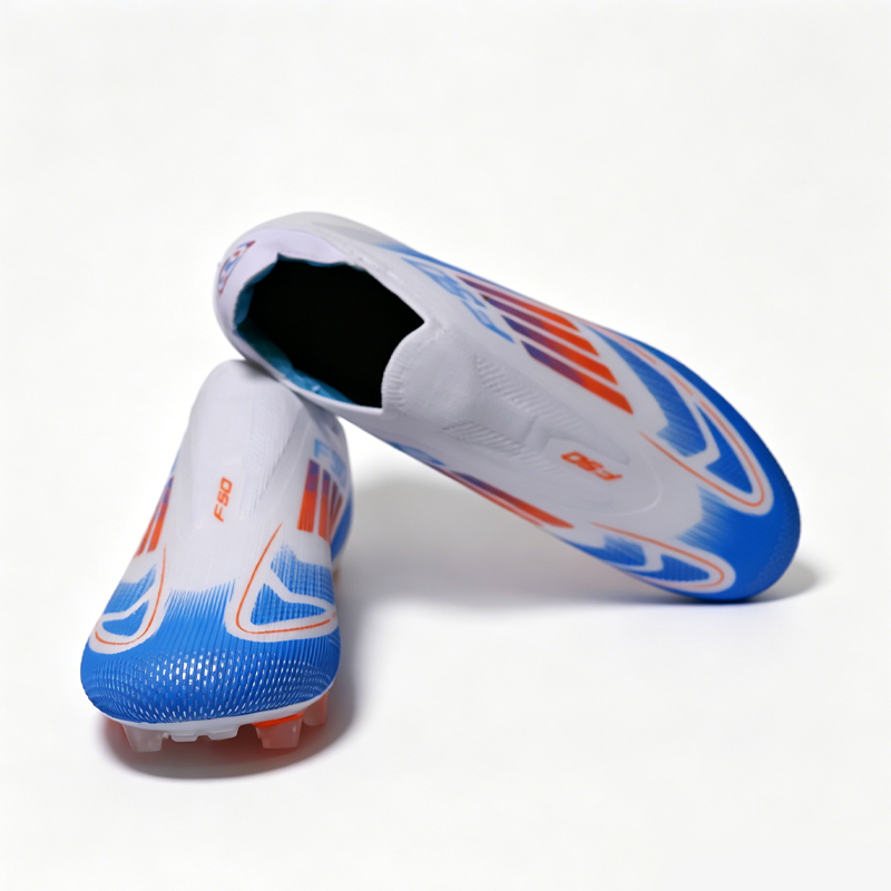 أحذية كرة قدم رجالية F50 بدون  - مراجعة Sports Equipment For Boys وسعره