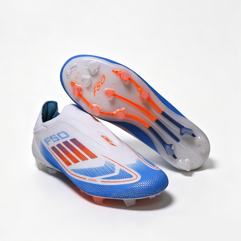 أحذية كرة قدم رجالية F50 بدون  - مراجعة Sports Equipment For Boys وسعره